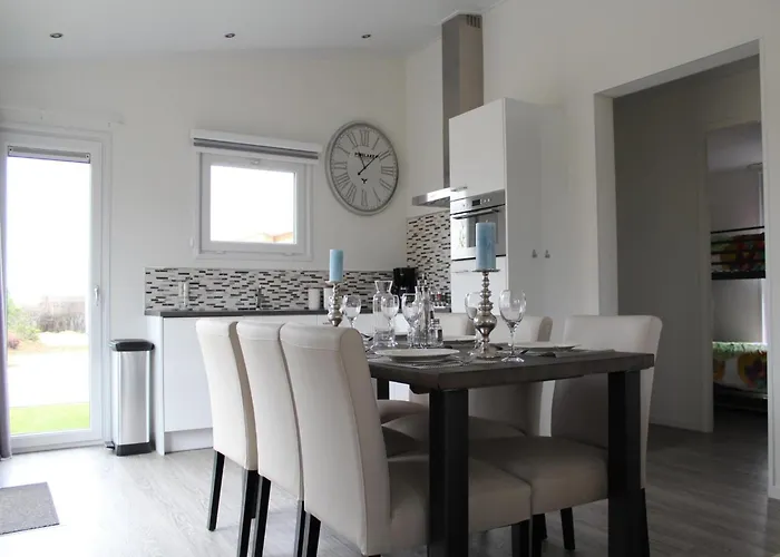 Near Nature Reserve Ferienhaus Bemelen