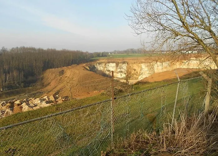 Near Nature Reserve Ferienhaus Bemelen